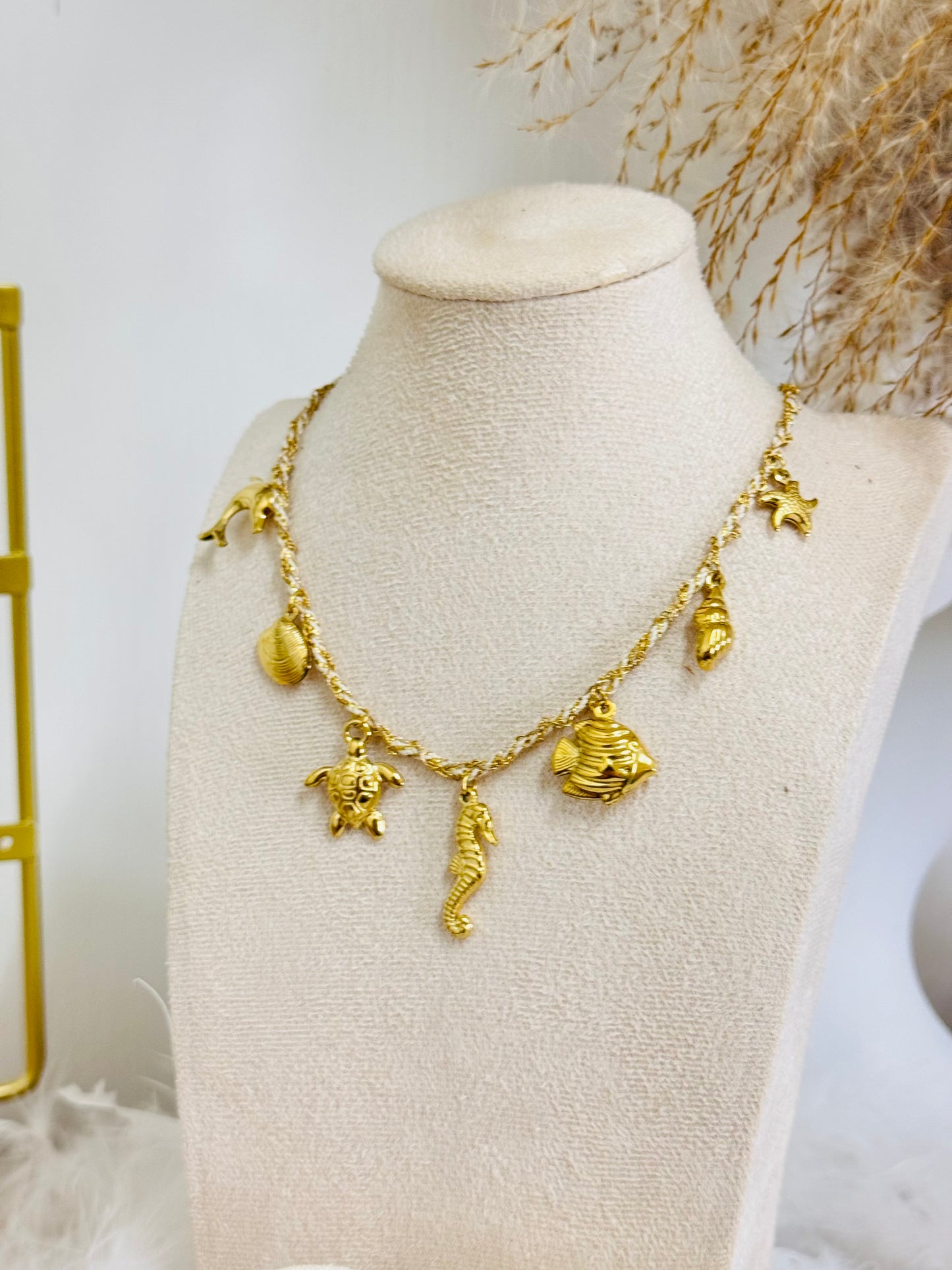 Collier breloques hippocampe