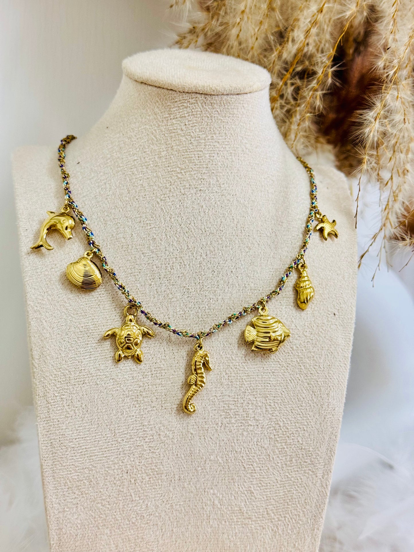 Collier breloques hippocampe