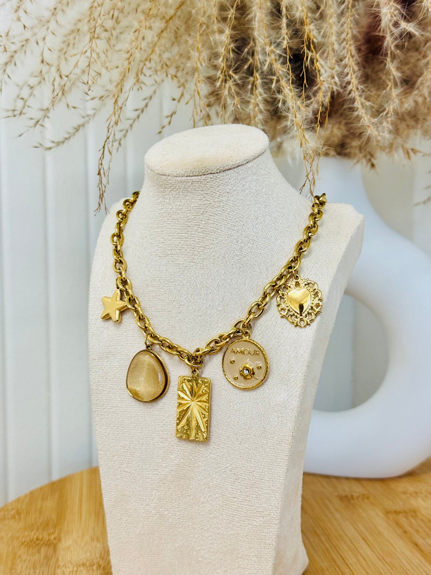 Collier breloques amour