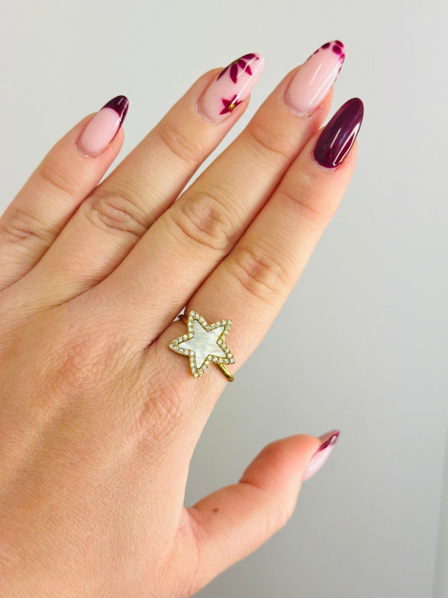 Bague étoile blanche