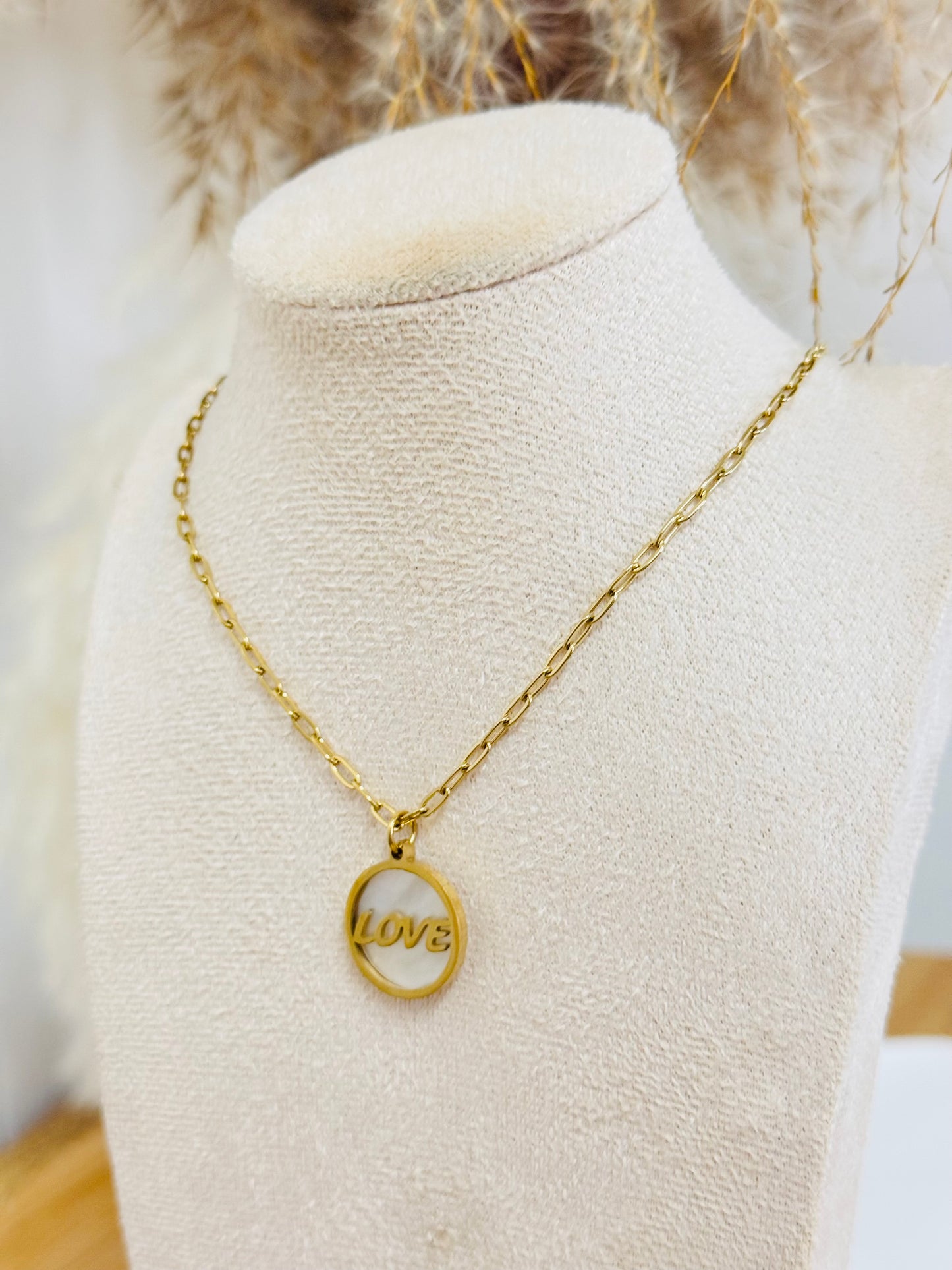 Collier love