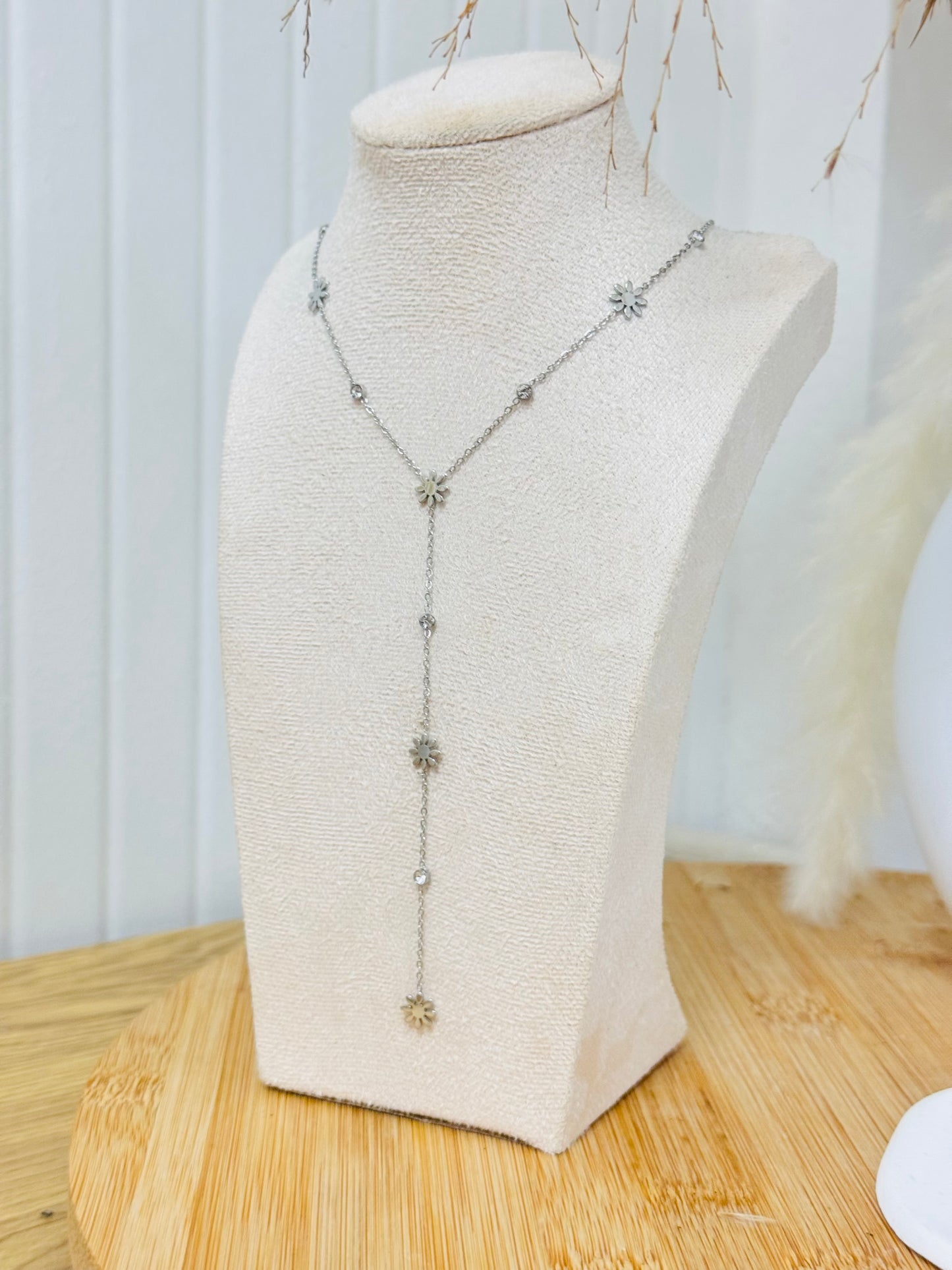 Collier plongeant