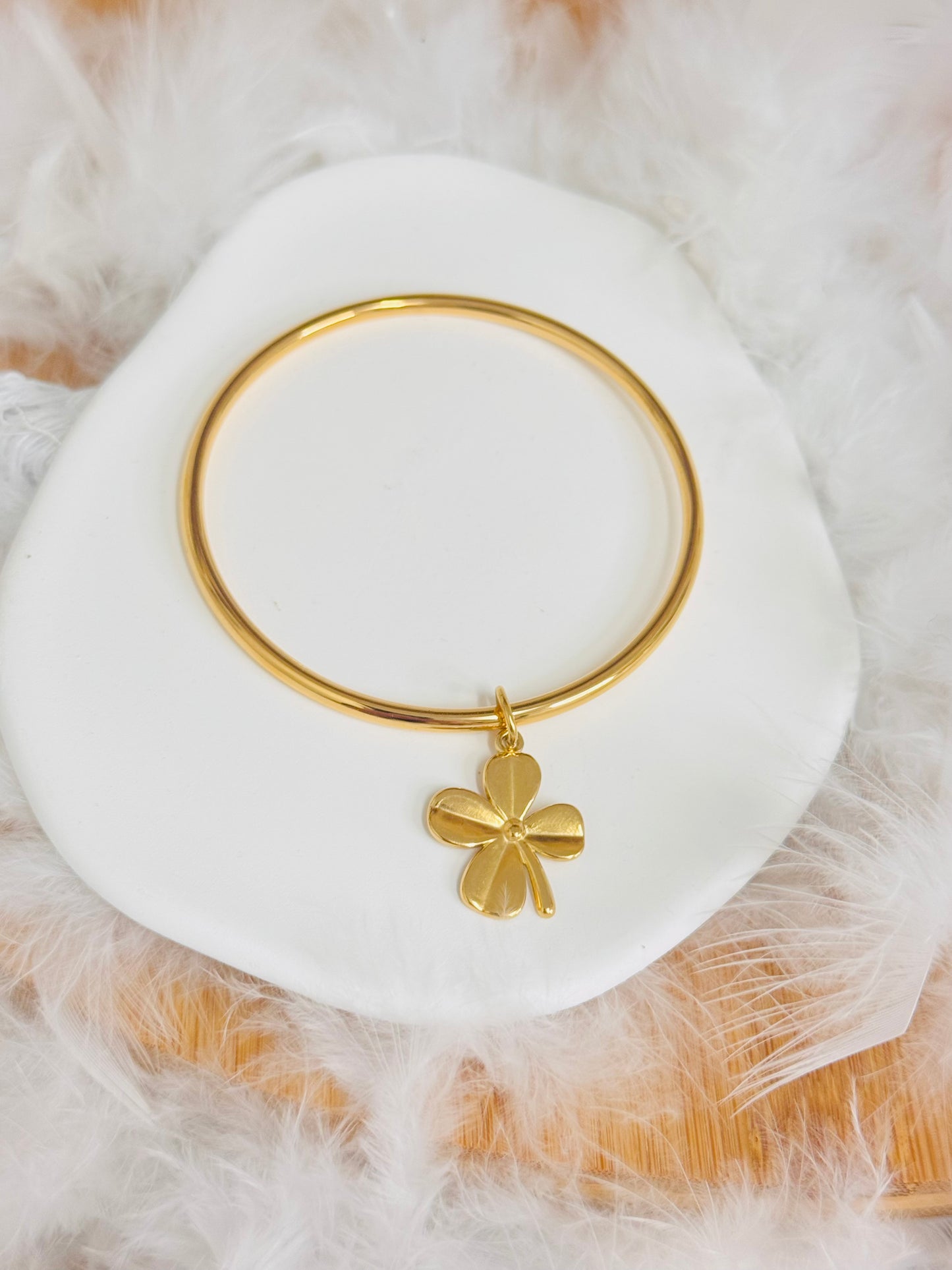 Jonc breloque trèfle