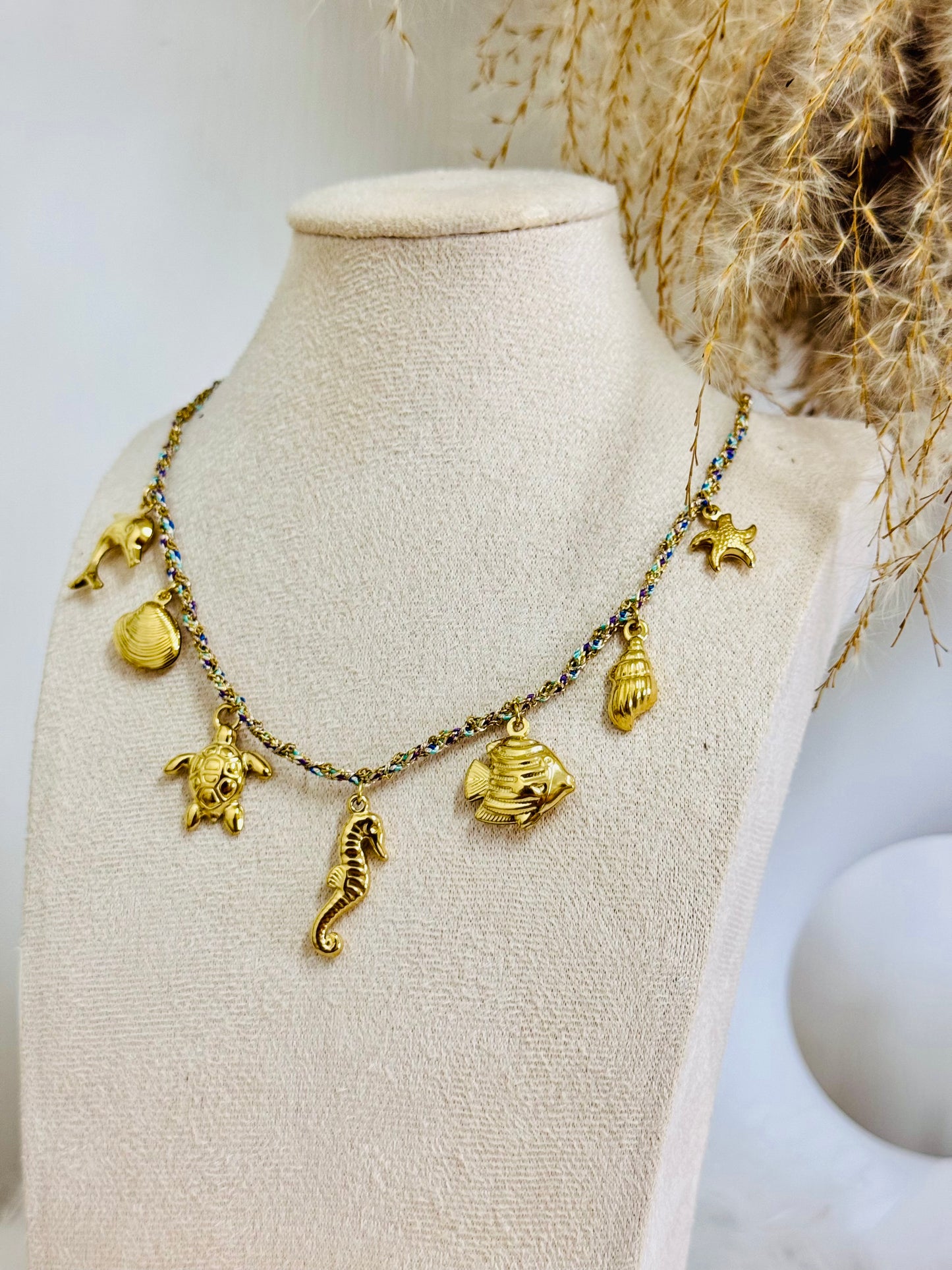 Collier breloques hippocampe