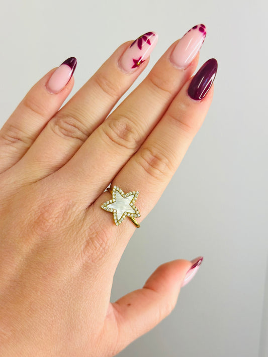 Bague étoile blanche