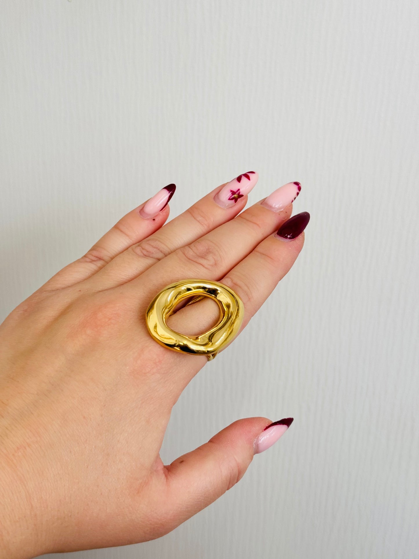 Bague ovale tendance