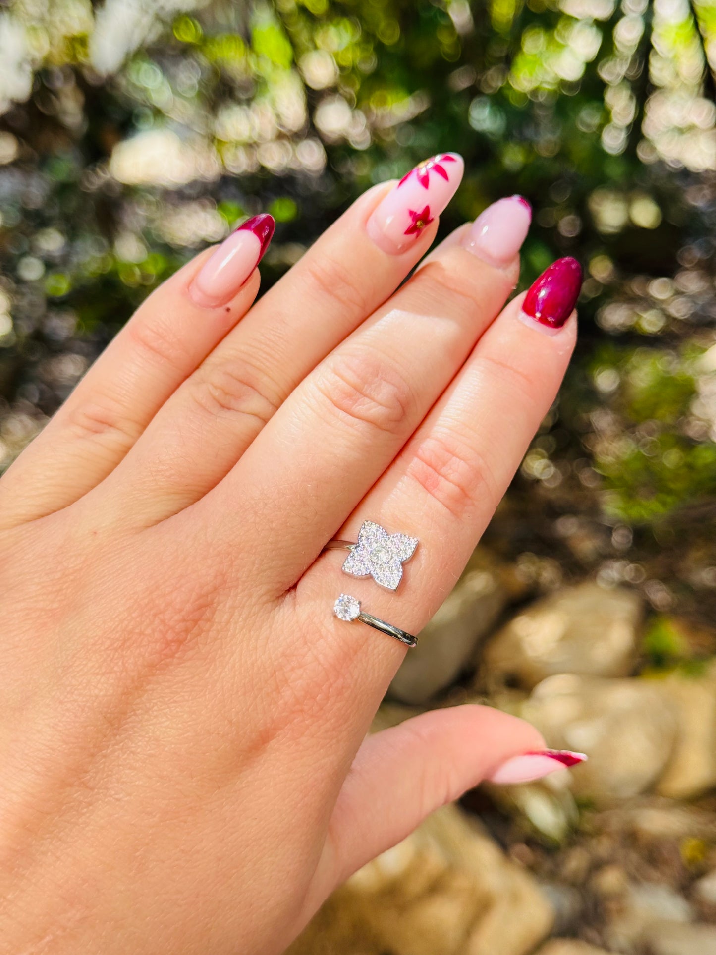 Bague trèfle strass