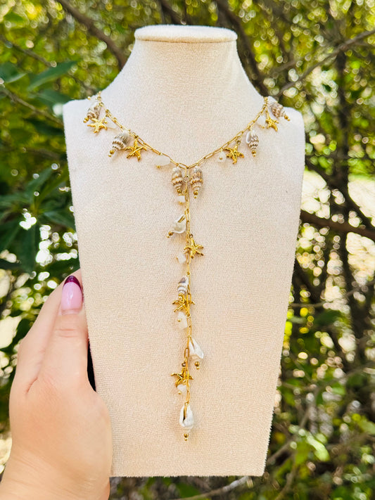 Collier plongeant coquillages